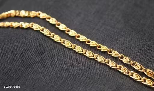 Shimmering Bejeweled Pendants & Lockets